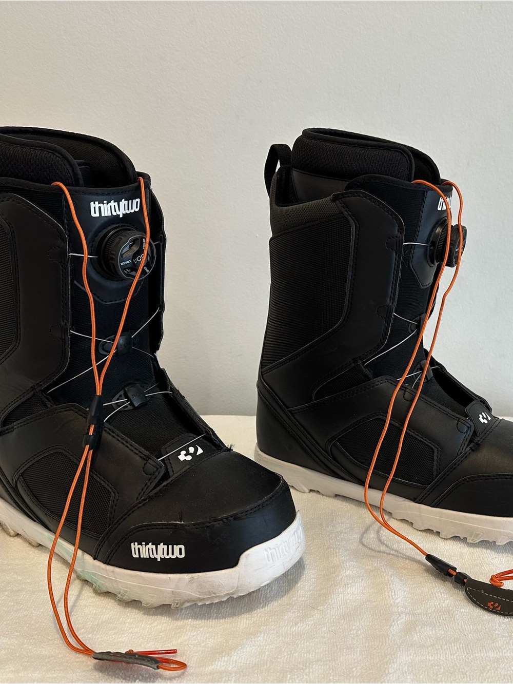 Men's Black Snowboard Boots with Orange Laces